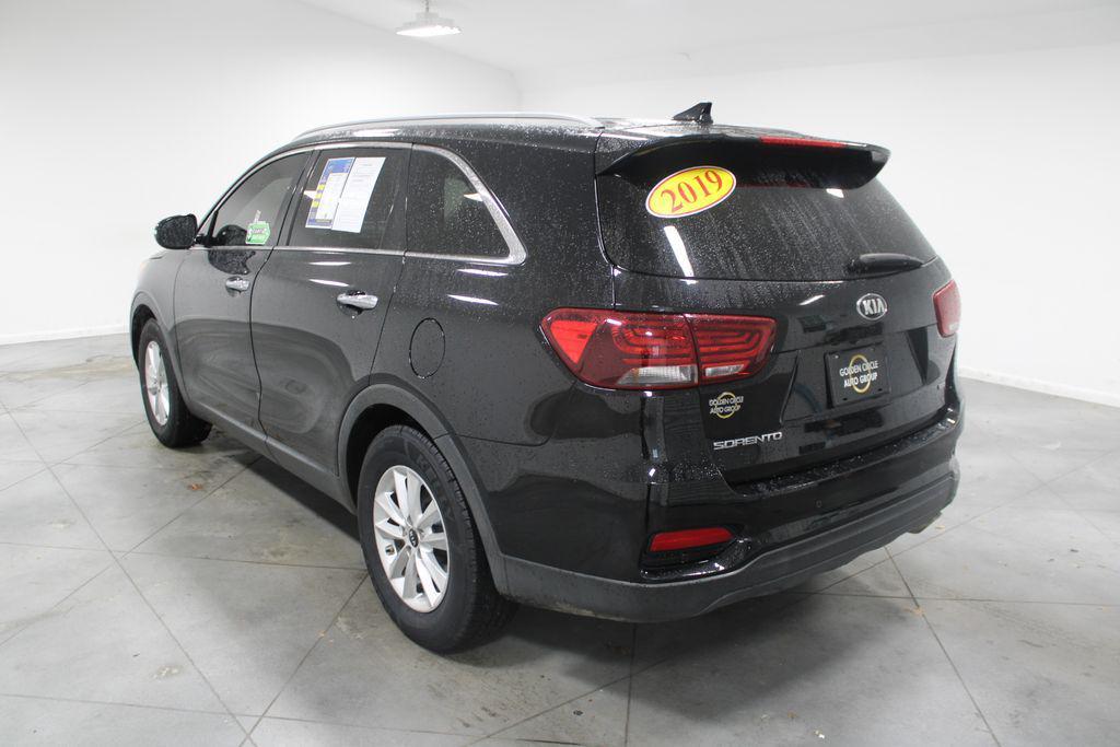 used 2019 Kia Sorento car, priced at $9,658