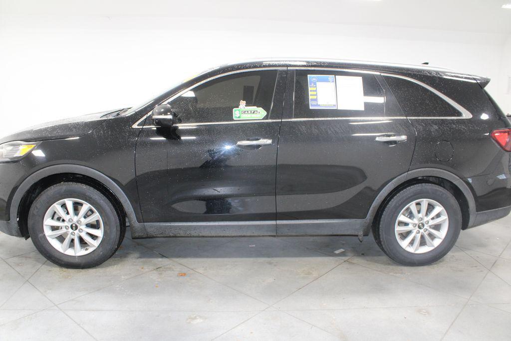 used 2019 Kia Sorento car, priced at $9,658