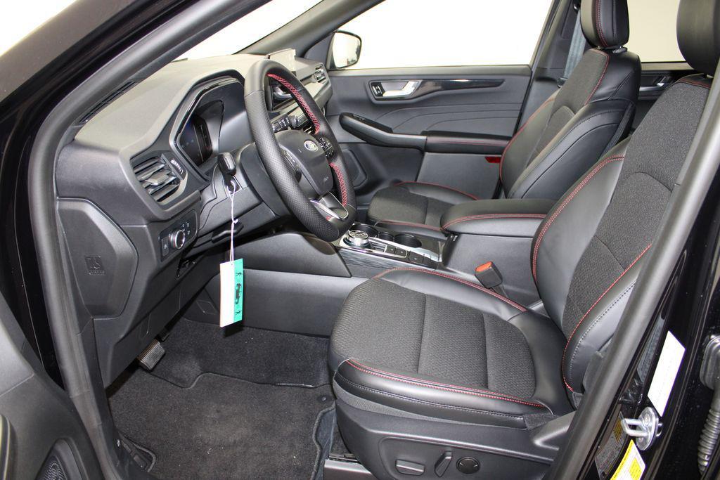 new 2025 Ford Escape car, priced at $28,404