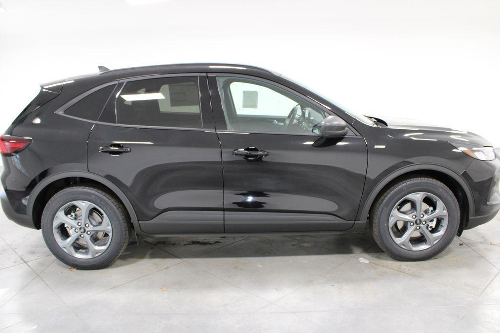 new 2025 Ford Escape car, priced at $28,404