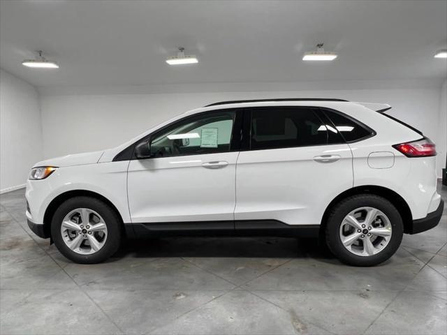 new 2024 Ford Edge car, priced at $32,138