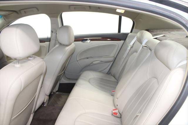 used 2008 Buick Lucerne car, priced at $8,000