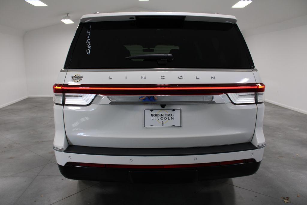 new 2024 Lincoln Navigator L car, priced at $106,645