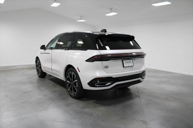 new 2024 Lincoln Nautilus car, priced at $55,071