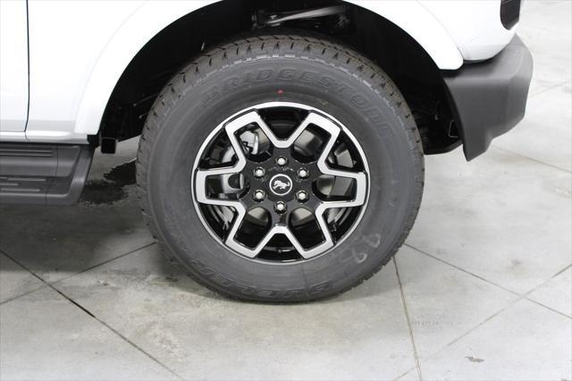 new 2025 Ford Bronco car, priced at $49,636
