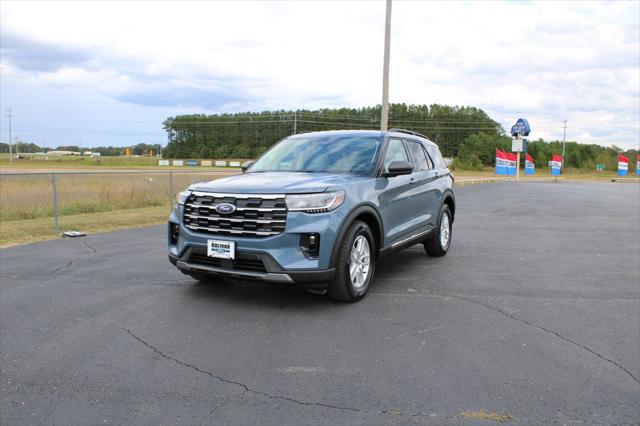 new 2025 Ford Explorer car, priced at $43,301