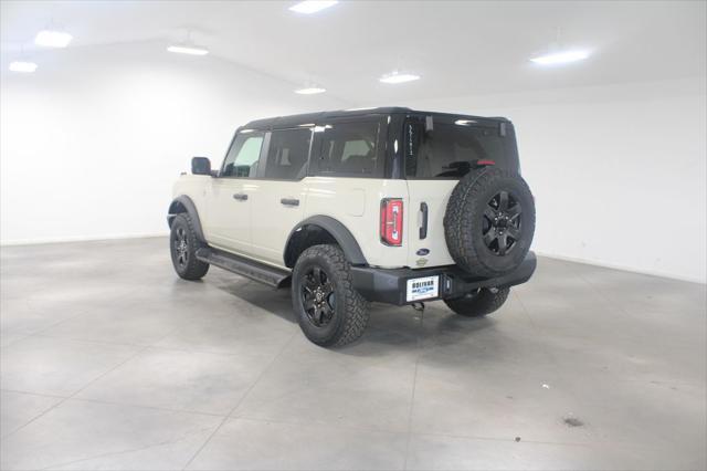 new 2025 Ford Bronco car, priced at $52,652