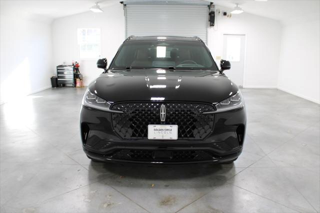 new 2025 Lincoln Aviator car, priced at $72,580