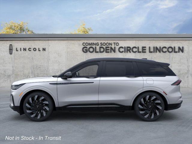 new 2025 Lincoln Nautilus car, priced at $64,058