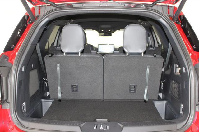 new 2025 Ford Explorer car, priced at $46,462