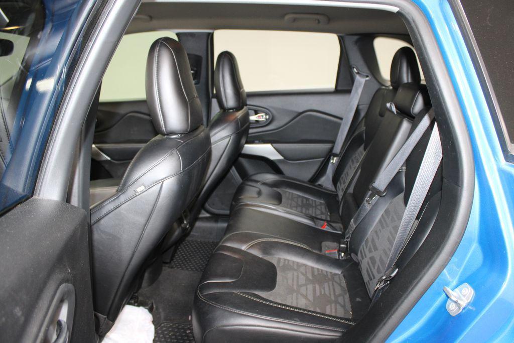 used 2022 Jeep Cherokee car, priced at $22,688