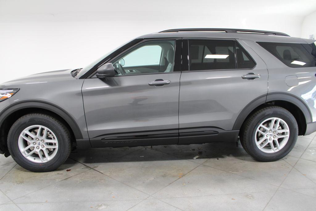 new 2026 Ford Explorer car, priced at $43,534
