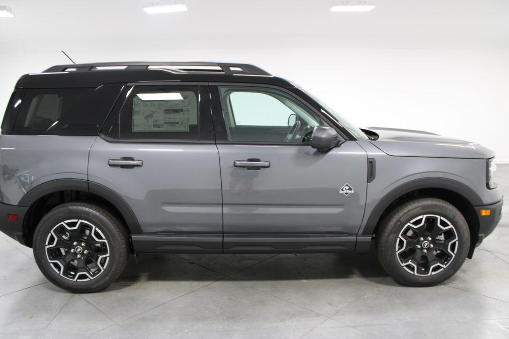 new 2025 Ford Bronco Sport car, priced at $34,294