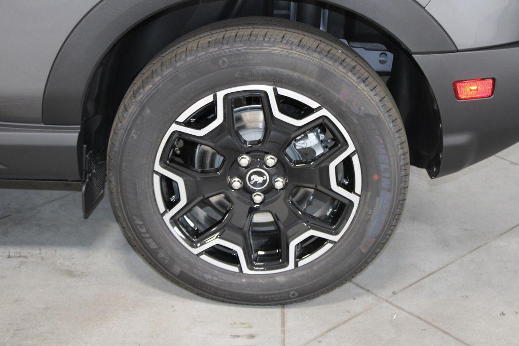 new 2025 Ford Bronco Sport car, priced at $34,294