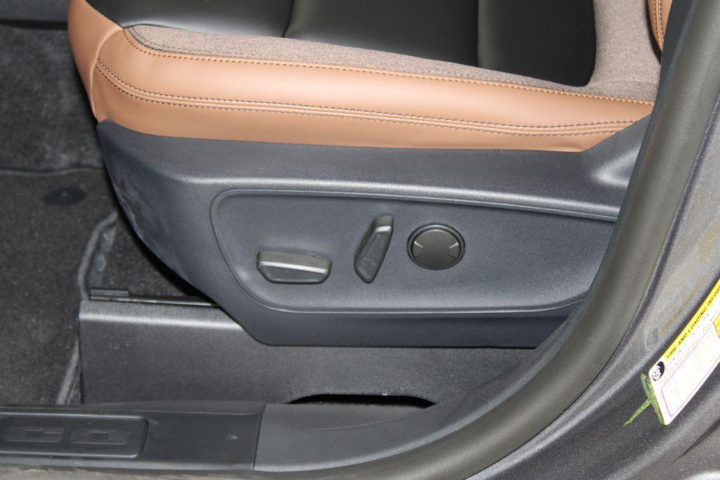 new 2025 Ford Bronco Sport car, priced at $34,294