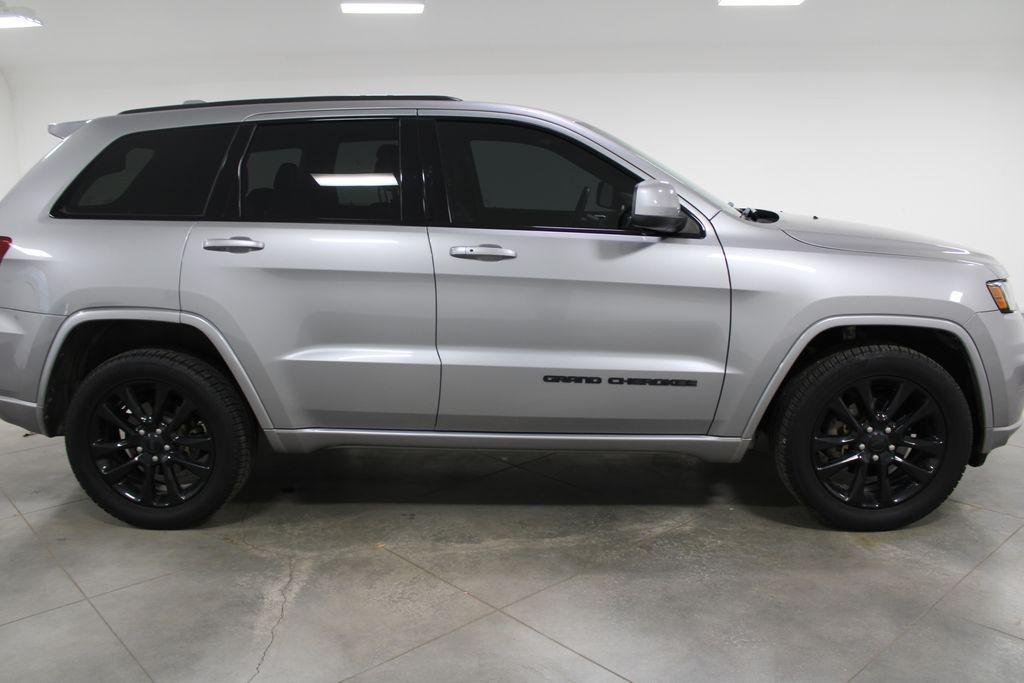 used 2018 Jeep Grand Cherokee car, priced at $16,898