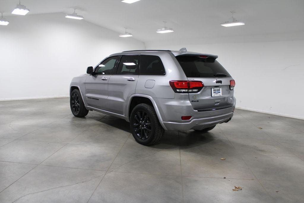 used 2018 Jeep Grand Cherokee car, priced at $16,898