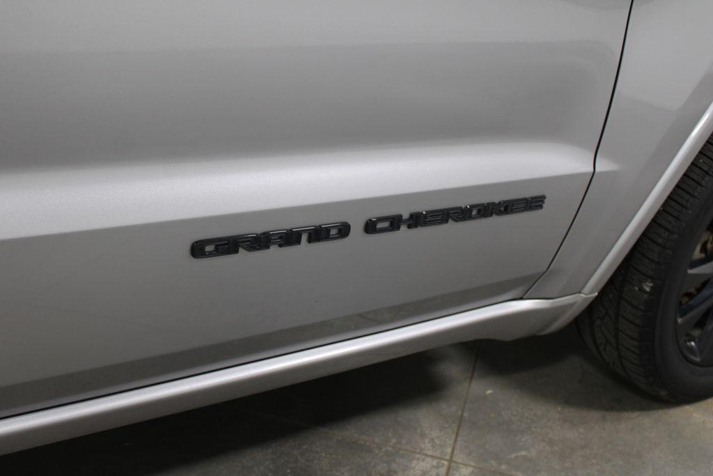 used 2018 Jeep Grand Cherokee car, priced at $16,898