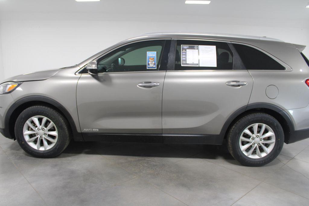 used 2016 Kia Sorento car, priced at $9,898
