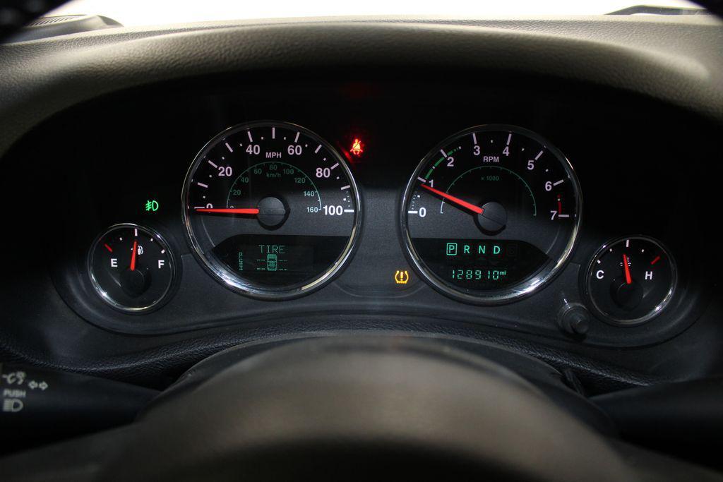 used 2015 Jeep Wrangler Unlimited car, priced at $17,398