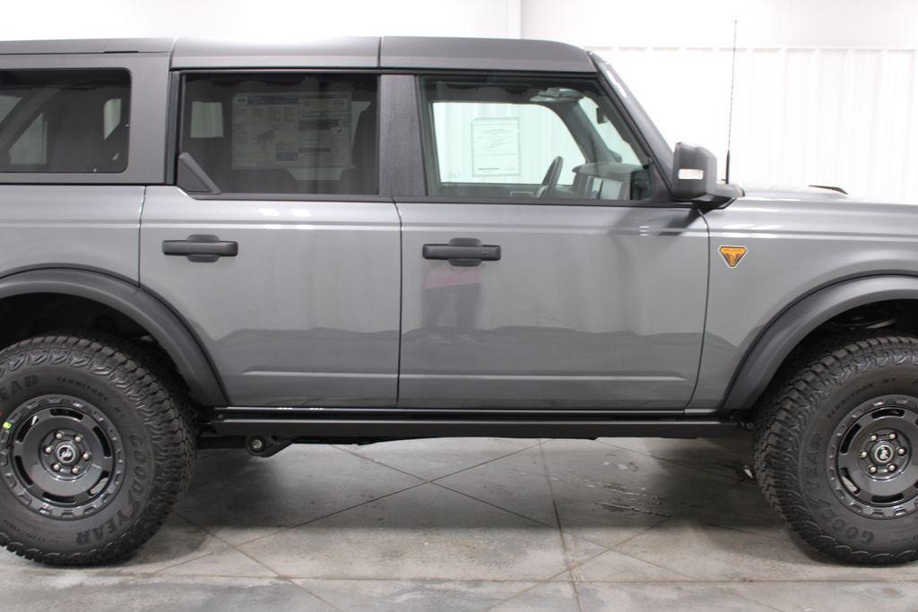 new 2025 Ford Bronco car, priced at $62,988
