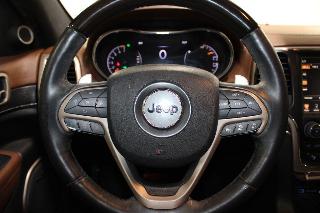 used 2017 Jeep Grand Cherokee car, priced at $18,548