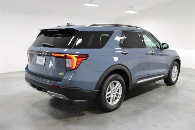 new 2025 Ford Explorer car, priced at $41,974