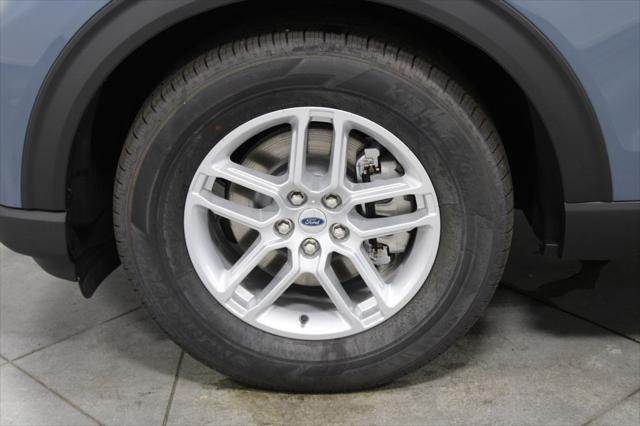 new 2025 Ford Explorer car, priced at $41,974