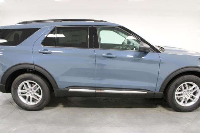 new 2025 Ford Explorer car, priced at $41,974