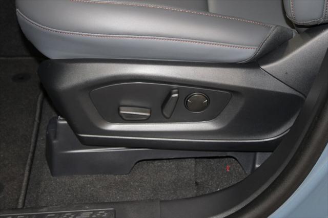 new 2025 Ford Explorer car, priced at $41,974