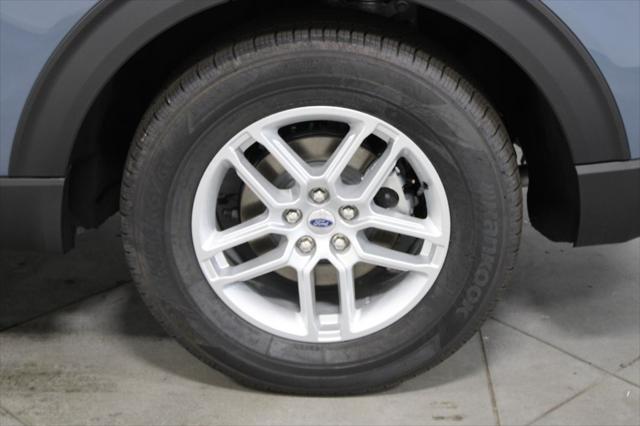 new 2025 Ford Explorer car, priced at $41,974
