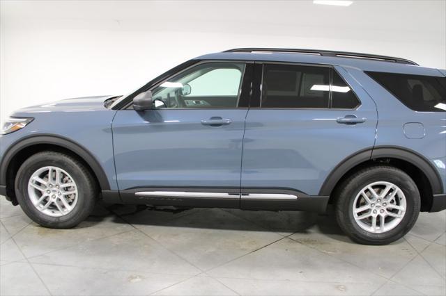 new 2025 Ford Explorer car, priced at $41,974