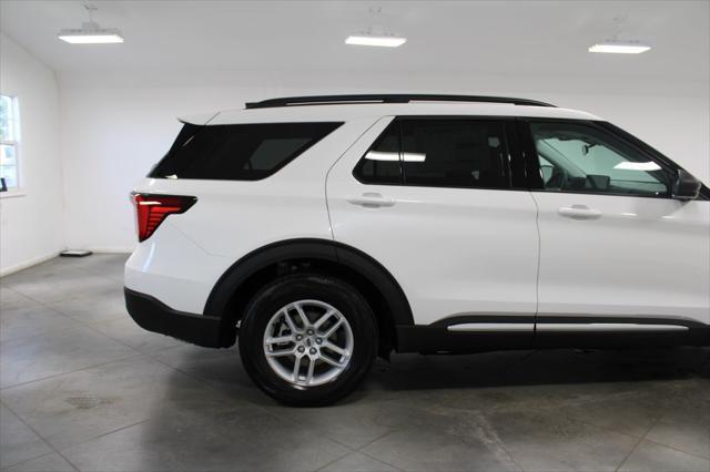 new 2025 Ford Explorer car, priced at $43,595