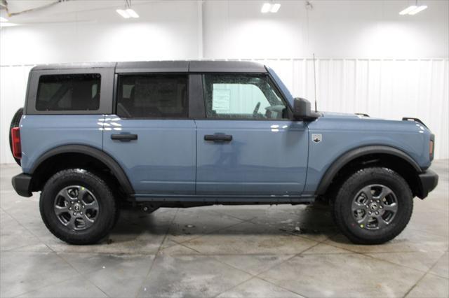 new 2024 Ford Bronco car, priced at $45,671