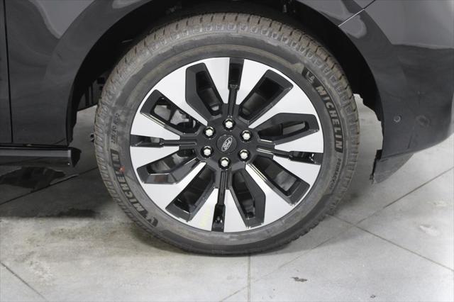 new 2025 Ford Expedition car, priced at $76,858