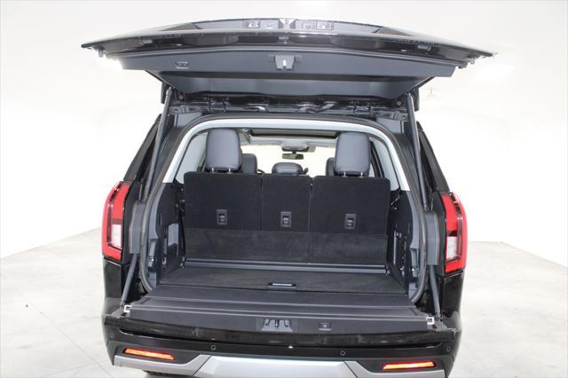 new 2025 Ford Expedition car, priced at $76,858
