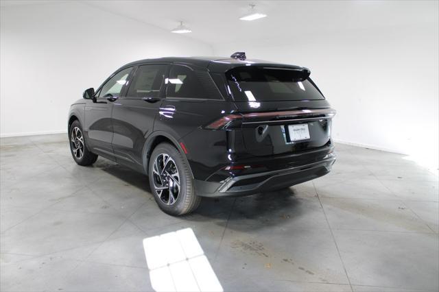 new 2025 Lincoln Nautilus car, priced at $61,270