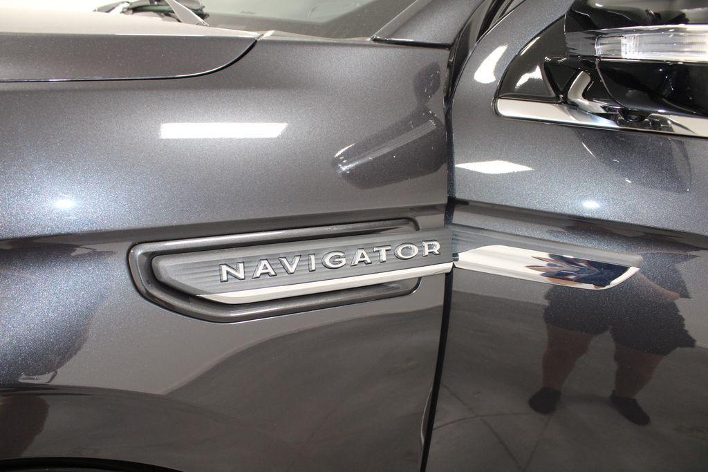 new 2024 Lincoln Navigator L car, priced at $103,308