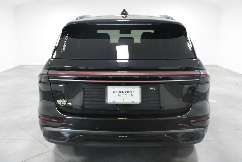 new 2025 Lincoln Nautilus car, priced at $67,464