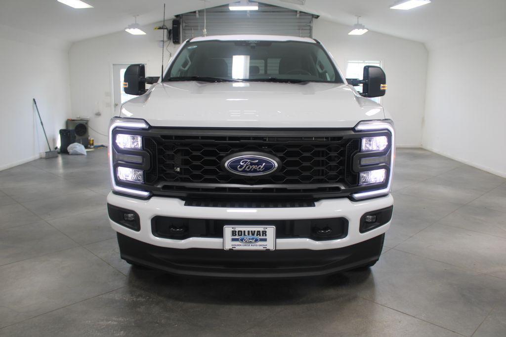 new 2025 Ford F-250 car, priced at $66,119