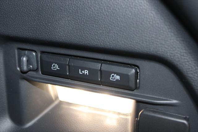 new 2025 Ford Explorer car, priced at $57,718