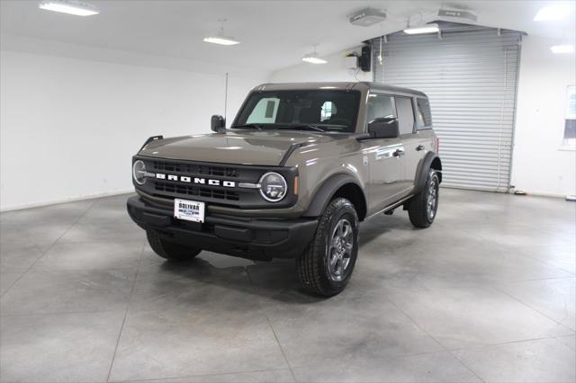 new 2025 Ford Bronco car, priced at $43,991