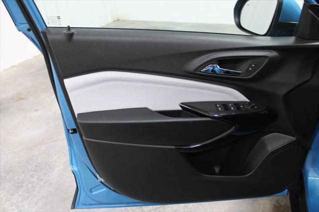 used 2025 Chevrolet Trax car, priced at $24,488