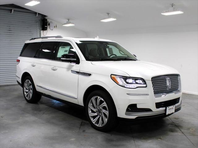 new 2024 Lincoln Navigator car, priced at $95,232