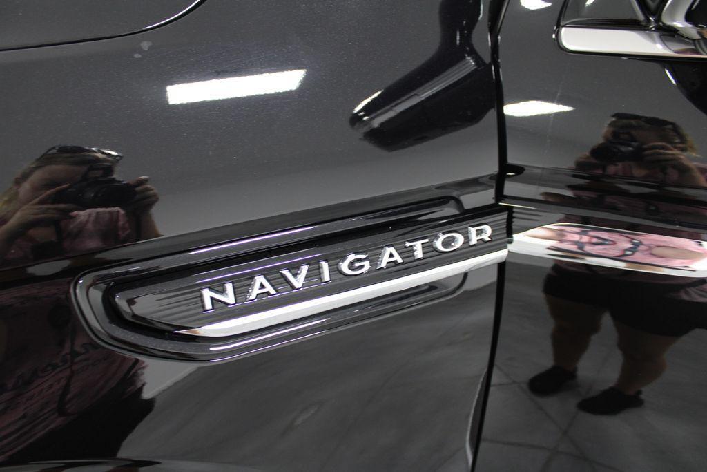 new 2024 Lincoln Navigator L car, priced at $103,545