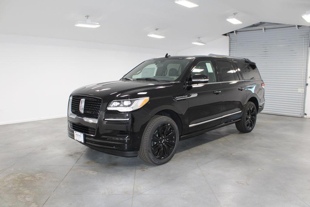 new 2024 Lincoln Navigator L car, priced at $103,545