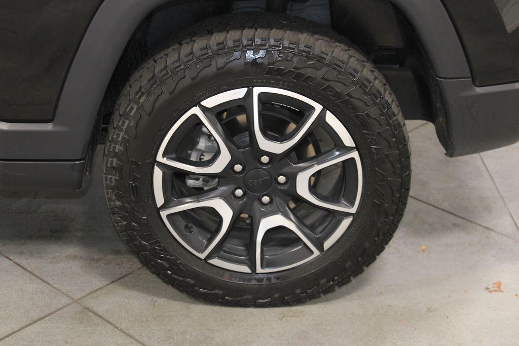 used 2024 Jeep Compass car, priced at $23,000