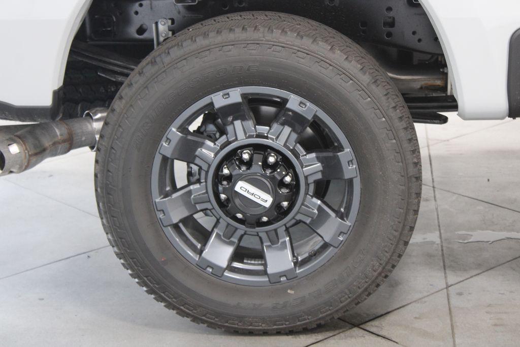 new 2025 Ford F-250 car, priced at $65,834