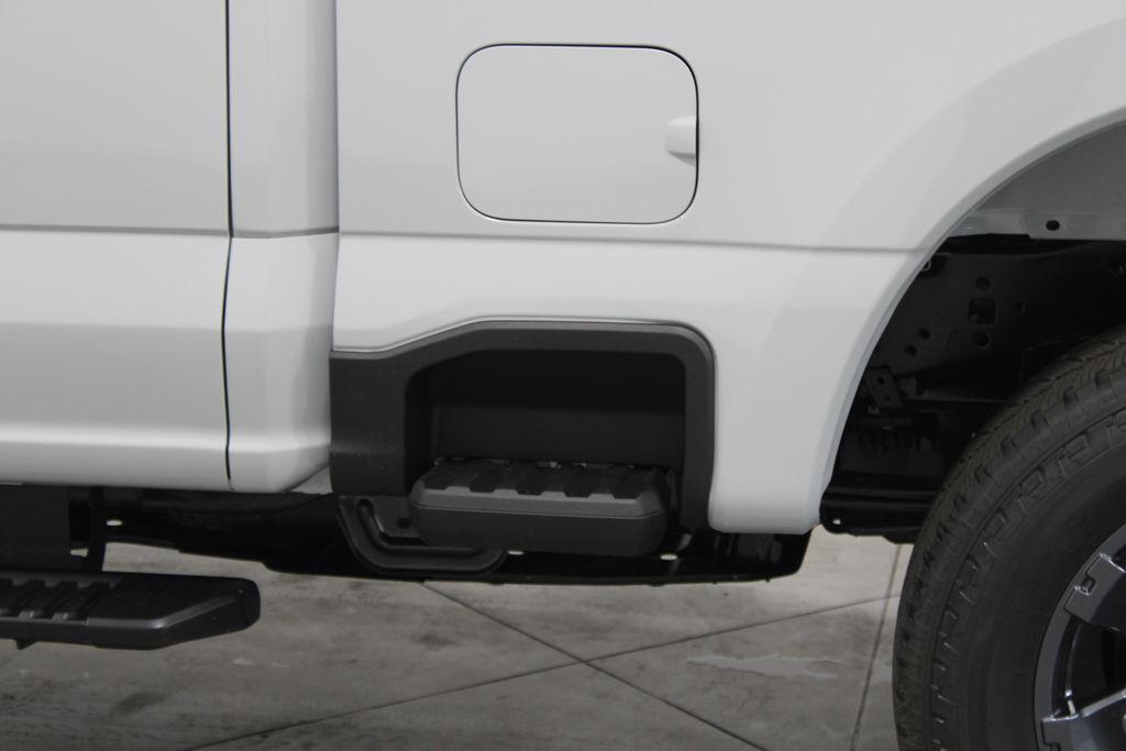 new 2025 Ford F-250 car, priced at $65,834