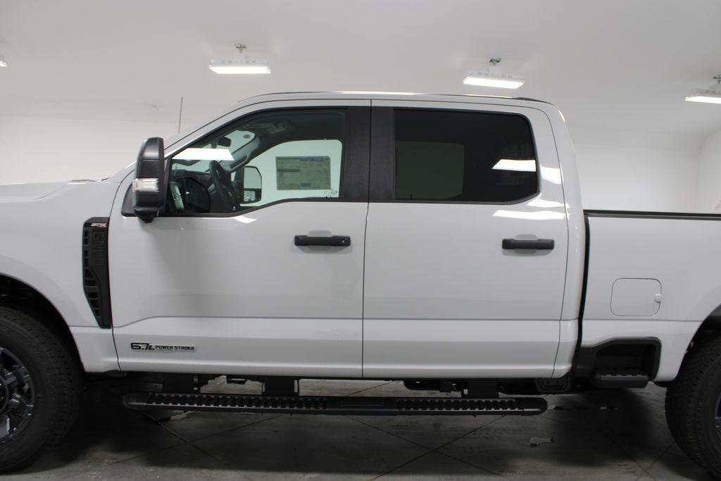 new 2025 Ford F-250 car, priced at $65,834